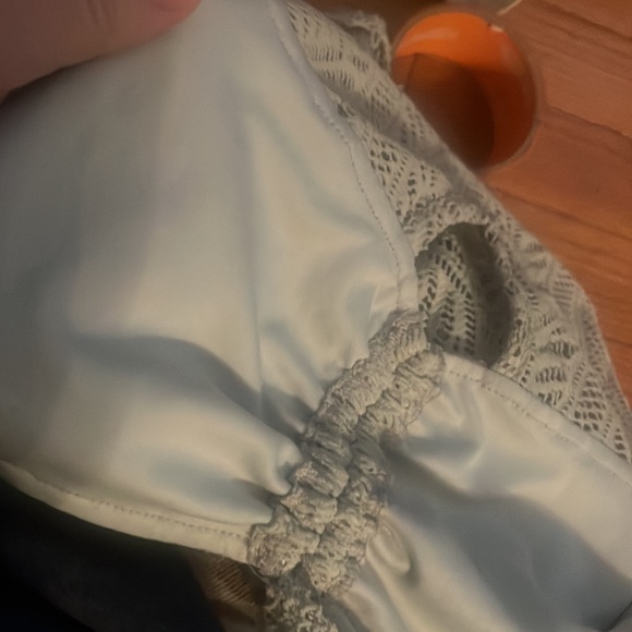 Urban Outfitters Olive Lace Bodysuit - Picture 5 of 6